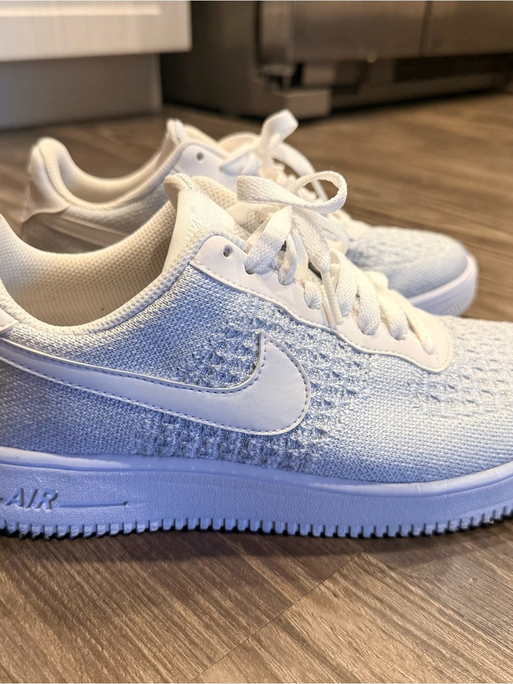 Nike Air Force 1 Flyknit 2 White Pure Platinum U.S. Men's Size: 8.5
